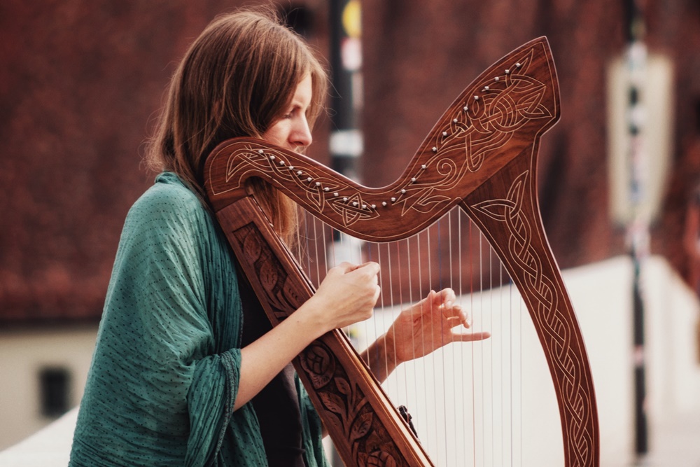 セシル・コルベル　　　Harpe Celtique Et Chants... Harpe Celtique Et Chants Du Monde: Corbel, Cecile