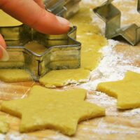 クッキーの型抜き